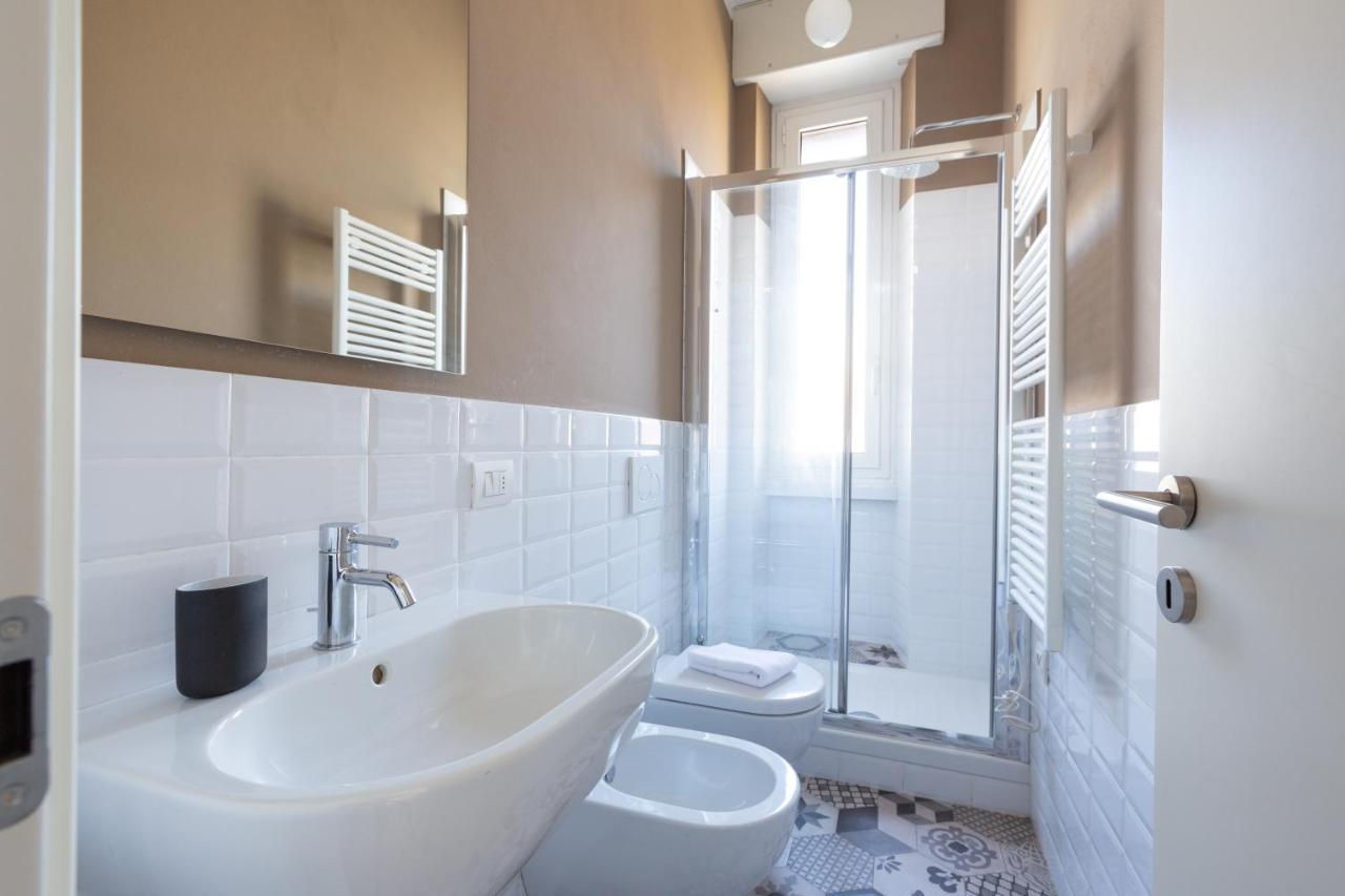 Porta Nuova Bright Studio With Balcony Milan Exterior photo
